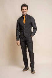 HOUSE OF CAVANI: Marco Black Suit