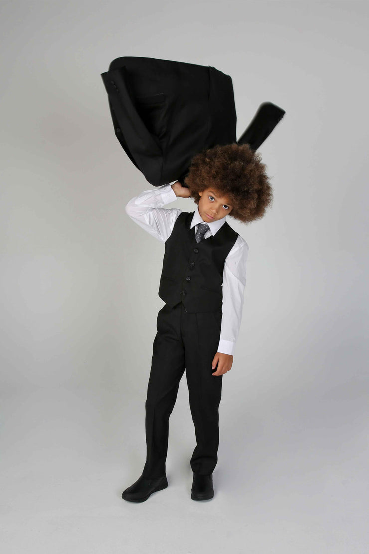 Paul Andrew Children - Device - Boy's Parker Black 5pc Suit